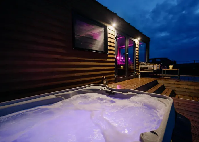 Feelmore Tiny House * Nagyloc