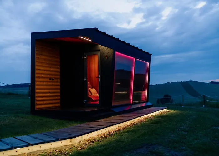 Feelmore Tiny House * Nagyloc